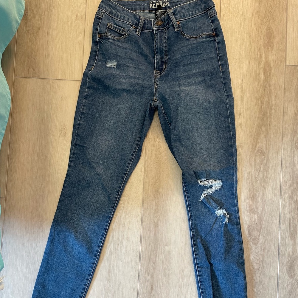 Ripped jeans, size 3, denim, stretchy, skinny